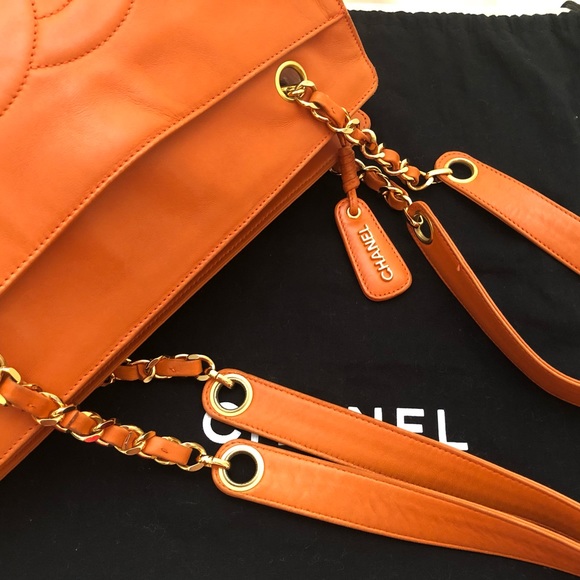 ❌SOLD!!Chanel CC Gorgeous Orange Leather Chain Bag - Picture 3 of 7
